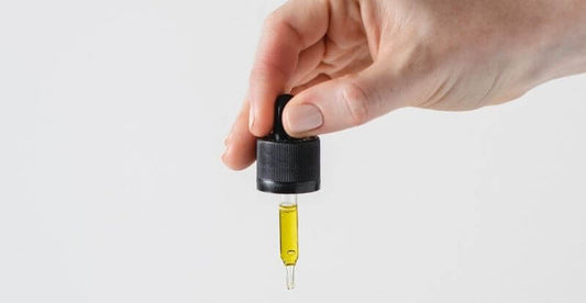 А Guide to Buying CBD Oil in the UK